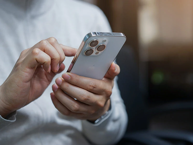 APPLE iPhone 15 128GB Blue (2023) - Reconditionné - Excellent état