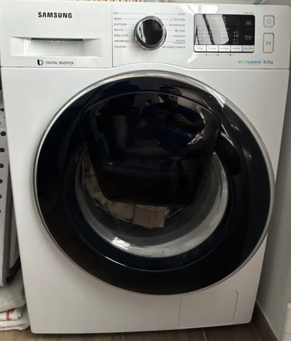 Lave-linge séchant SAMSUNG AI ecobubble™ WD90DG5B15BE - 9 / 6 kg - L60cm - 1400 trs/min - Blanc